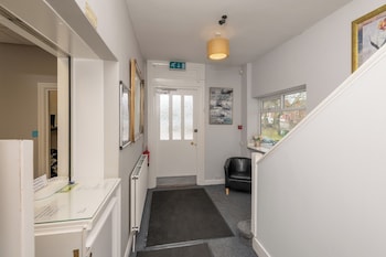 Ascot Grange Hotel & Apartments,,3 star