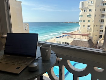 cancun plaza condo mexico