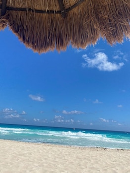cancun plaza condo mexico
