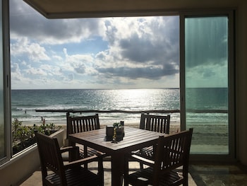 cancun plaza condo mexico