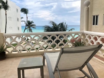 cancun plaza condo mexico