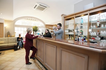 brit hotel confort le revest sainte maxime
