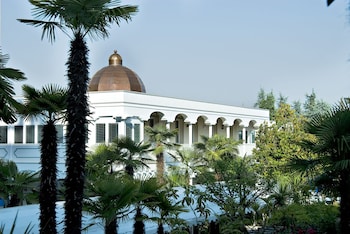 hotel terme metropole oriental spa and resort