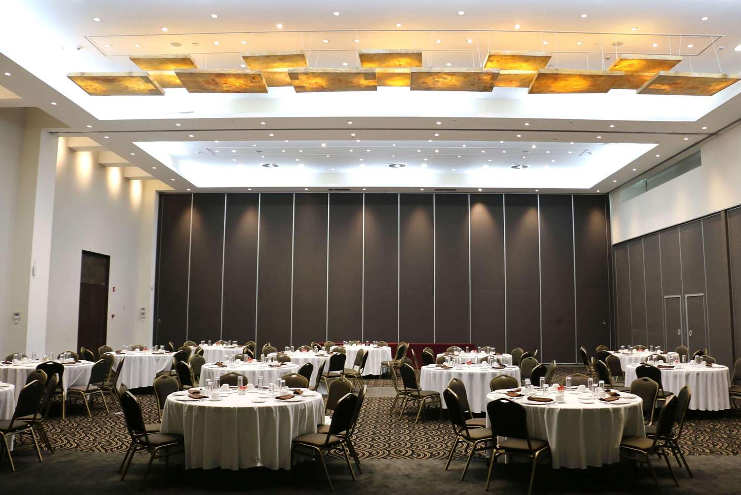 sheraton leon
