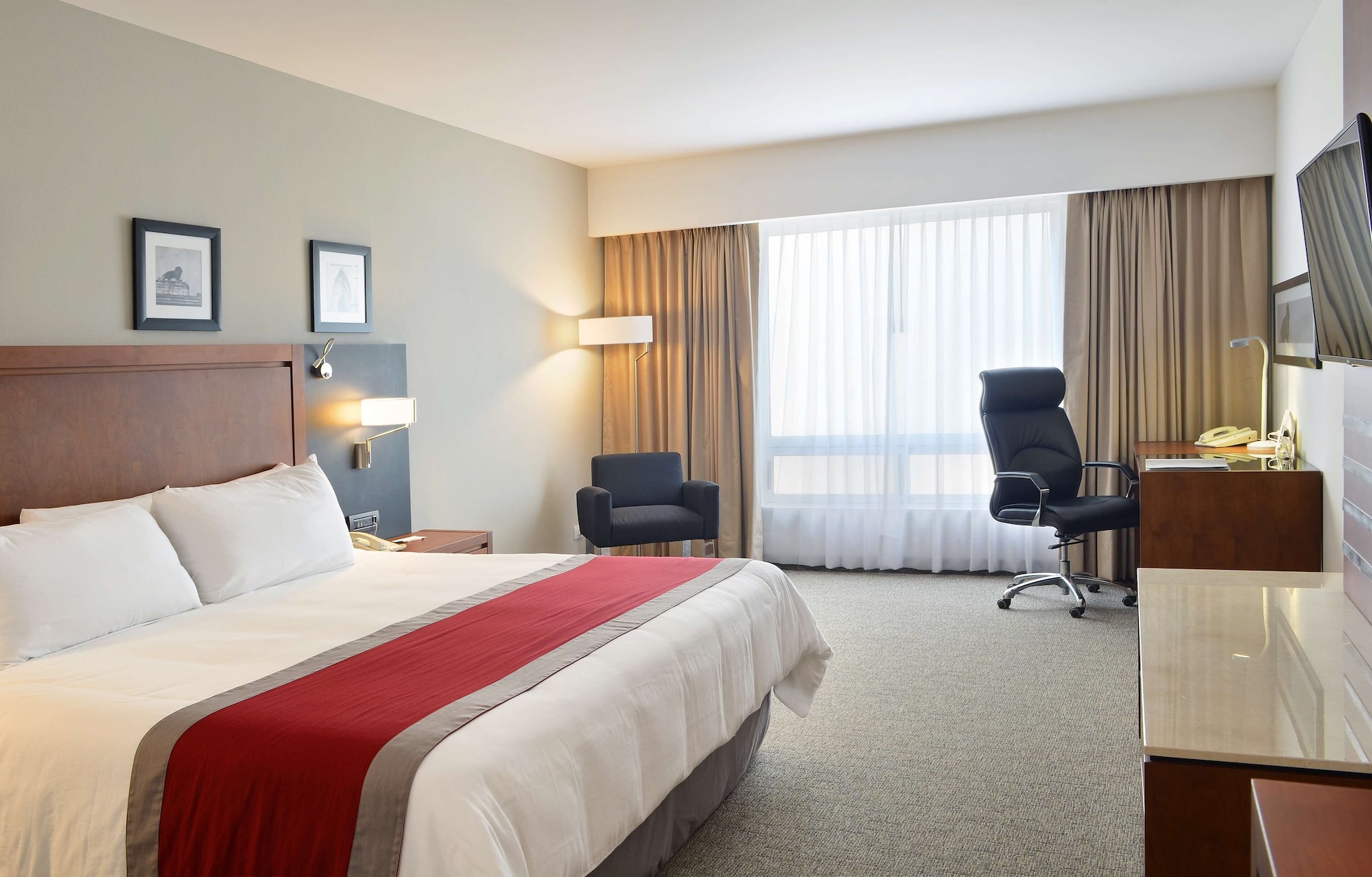 sheraton leon