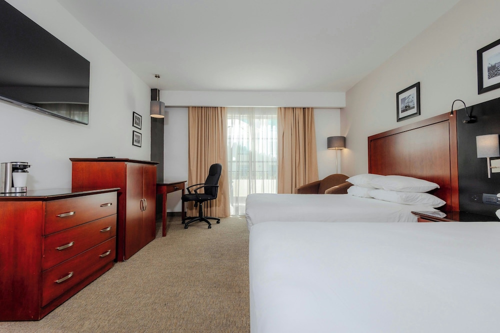 sheraton leon