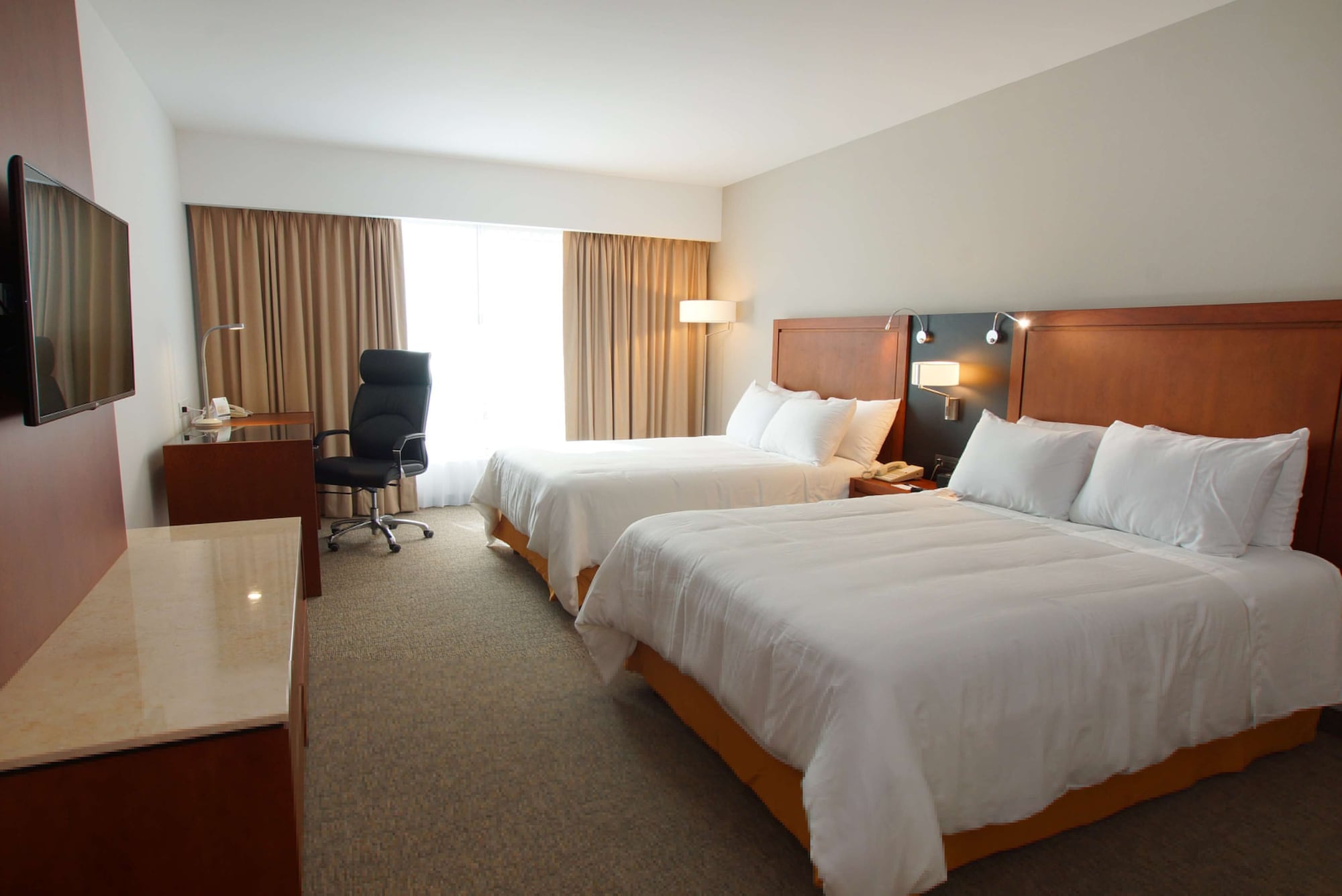 sheraton leon