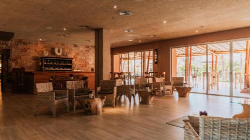 hotel tarifa lances a member of radisson individuals