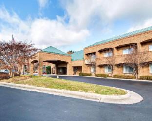 spark by hilton salem east electric road