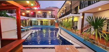 Vangvieng Night Market Resort,,4 star