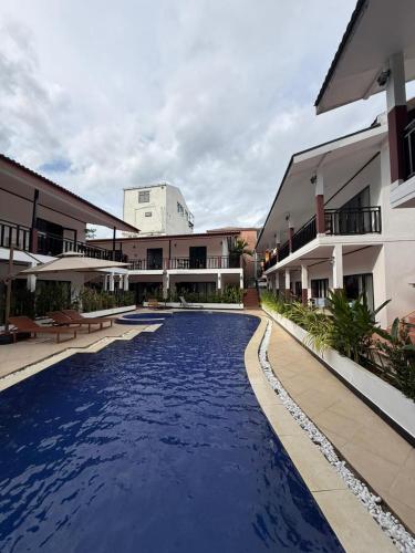 vangvieng night market resort