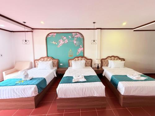 vangvieng night market resort