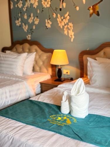 vangvieng night market resort