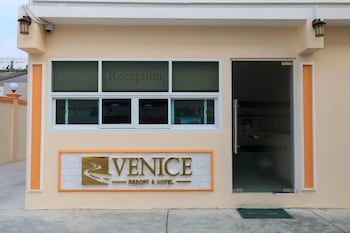 venice resort