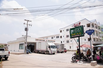 lam luk ka