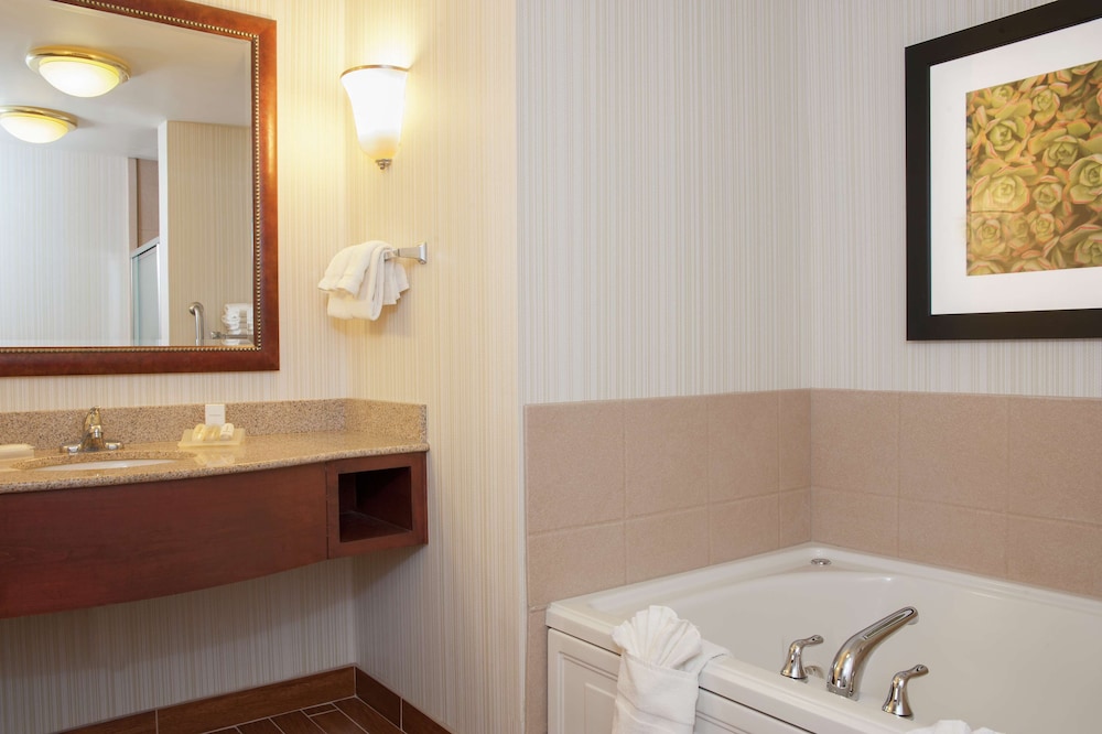 wingate by wyndham st paul oakdale woodbury