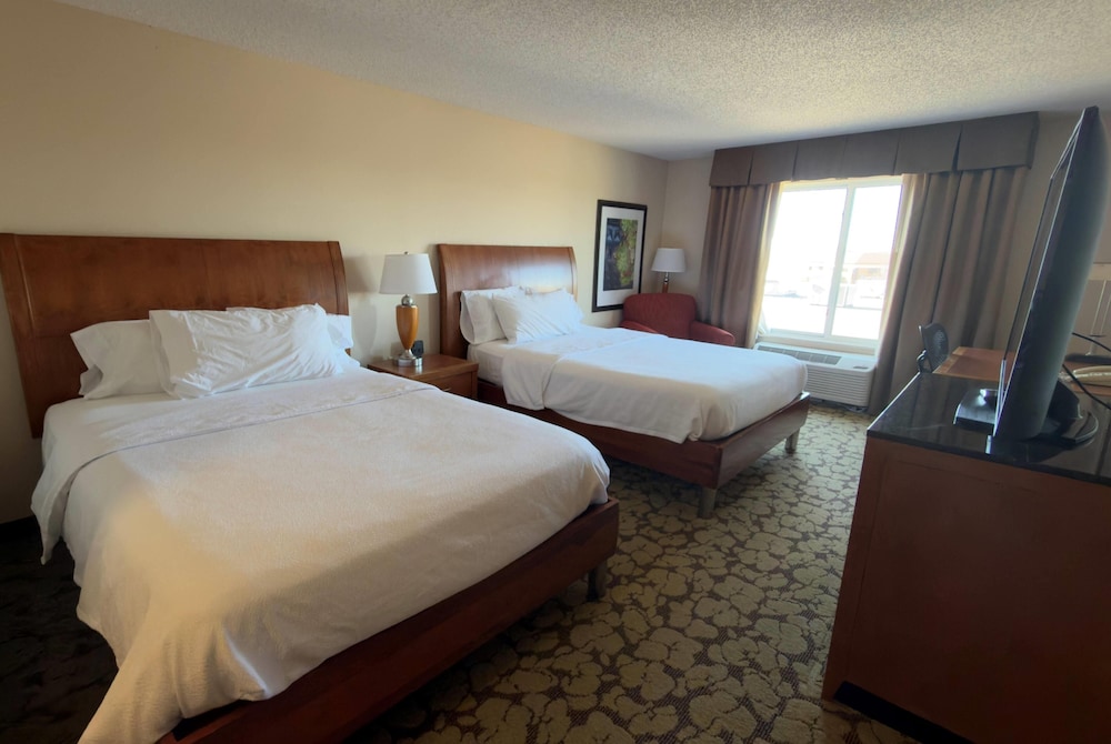 wingate by wyndham st paul oakdale woodbury