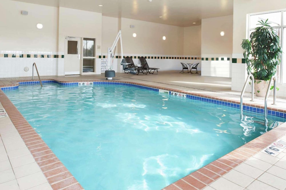 wingate by wyndham st paul oakdale woodbury