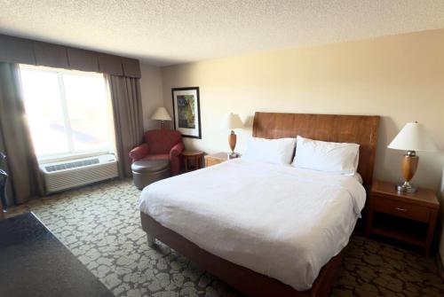 wingate by wyndham st paul oakdale woodbury