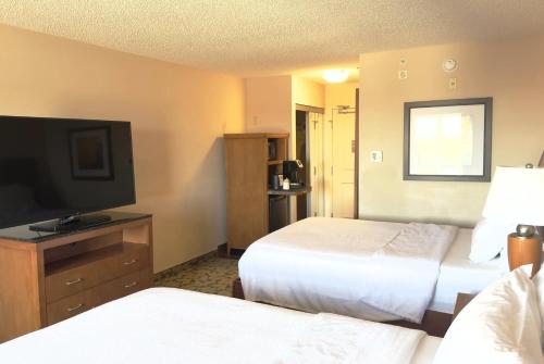 wingate by wyndham st paul oakdale woodbury