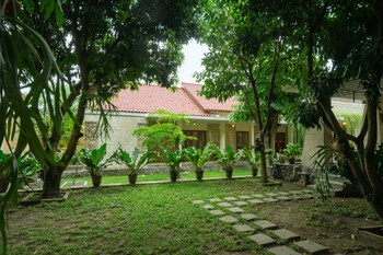 Griya Bayan Kraguman,,4 star