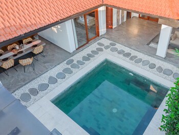 villa dunia lembongan