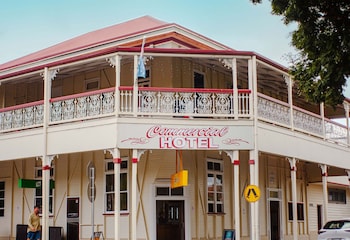 commercial hotel boonah