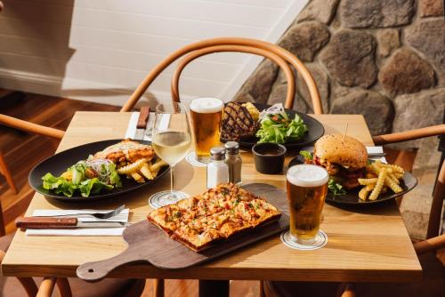 commercial hotel boonah