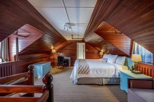 Mont Gabriel, Sainte-Adele, A Tribute Portfolio Resort,Montreal>>Mont-Tremblant,4 star