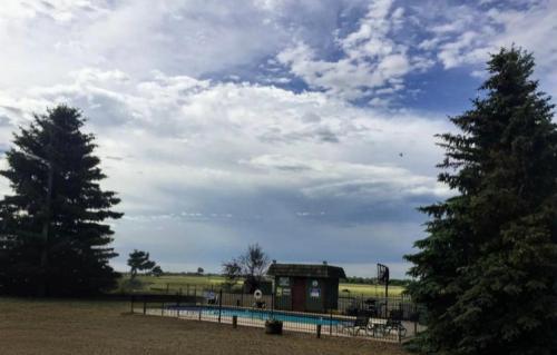 north winds lodge llc