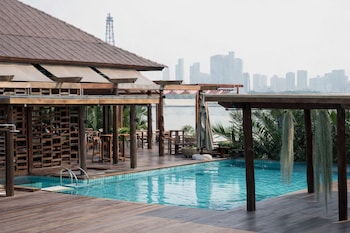Baan Krai Nao The Riverfront,,3 star