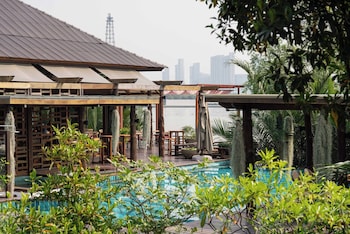 Baan Krai Nao The Riverfront,,3 star