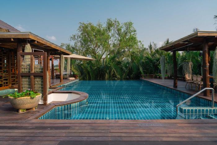 baan krai nao the riverfront