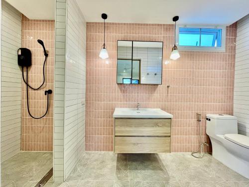 secret corner boutique hostel