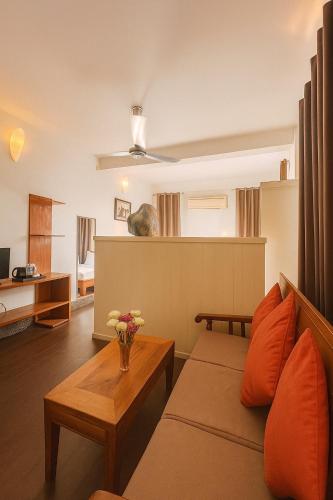 downtime hotels phnom penh
