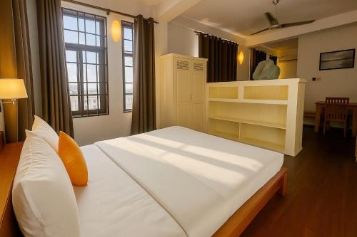 downtime hotels phnom penh