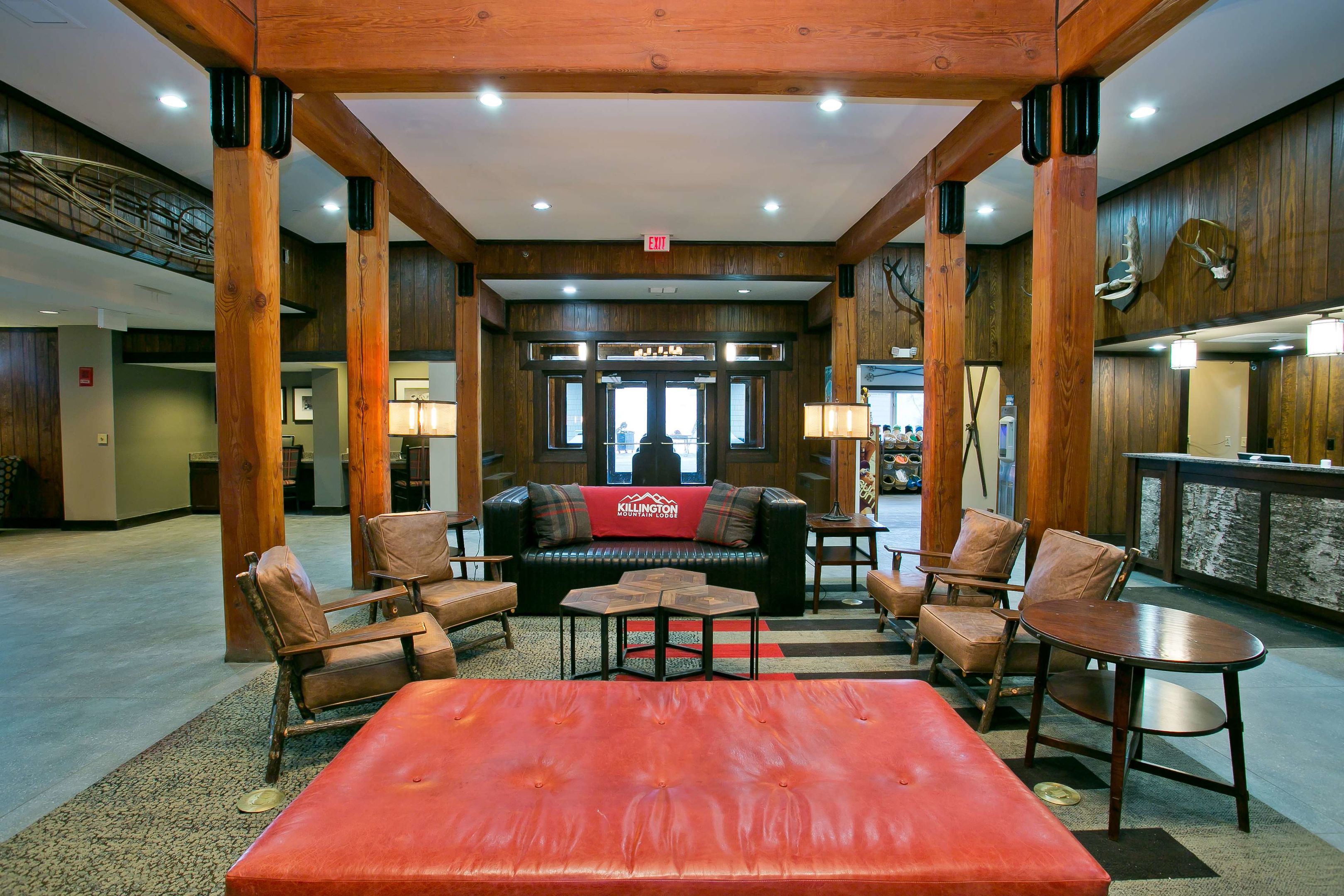 killington mountain lodge tapestry collection by hilton