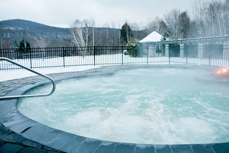 killington mountain lodge tapestry collection by hilton