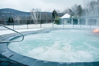 killington mountain lodge tapestry collection by hilton