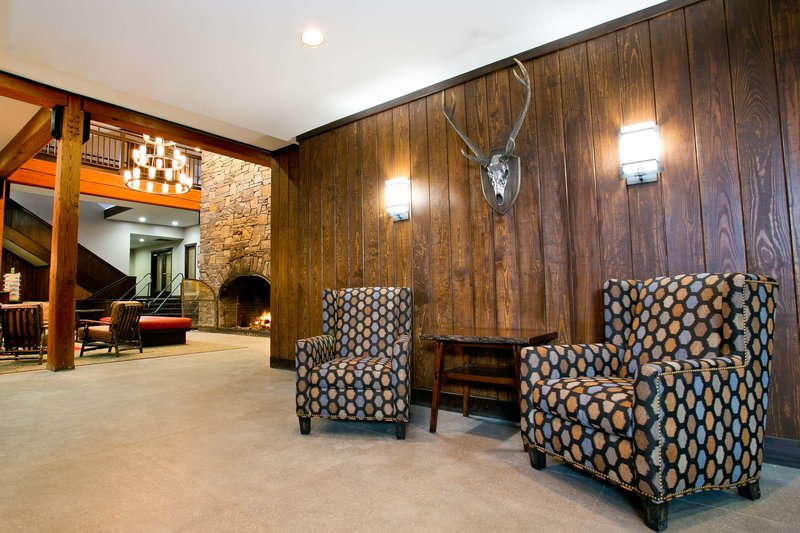 killington mountain lodge tapestry collection by hilton