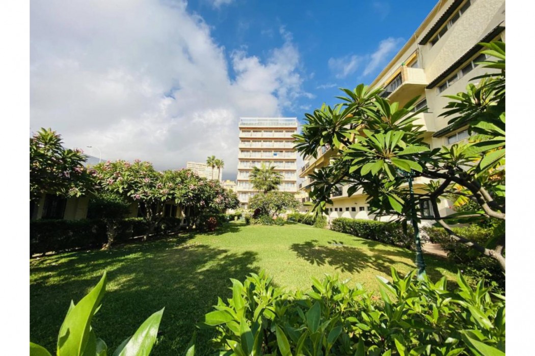 apartamentos los jazmines
