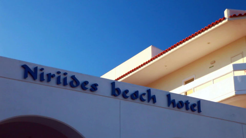 hotel niriides beach