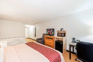 Red Roof Inn & Suites Stafford, Va,Dumfries>>Aquia Harbour,2 star