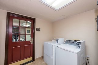 red roof inn and suites stafford va