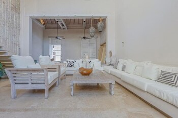 casa charlies can