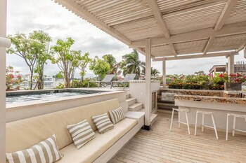 casa charlies can