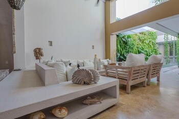 casa charlies can