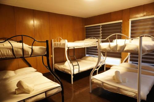 baguio feels bed and breakfast