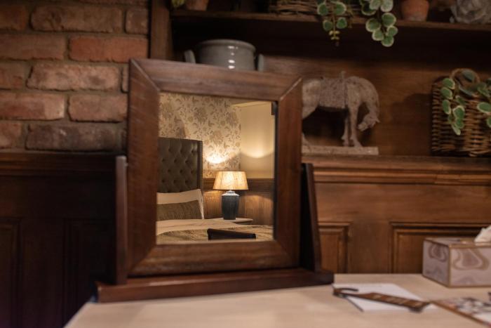 the waterway pub and rooms