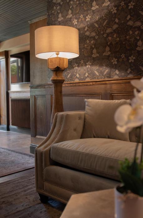 the waterway pub and rooms